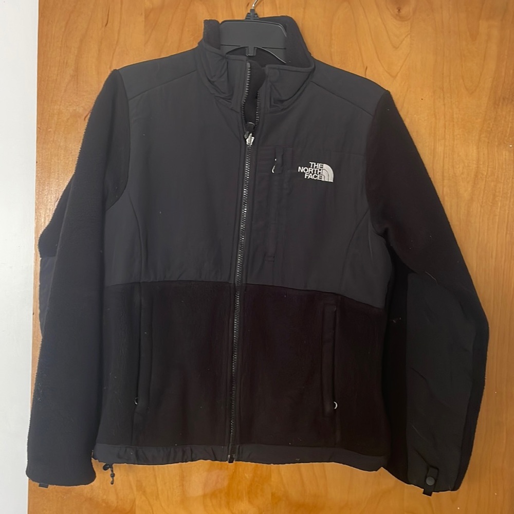 Women’s North Face fleece
